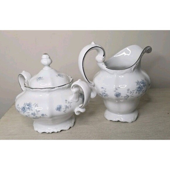 Vintage Johann Haviland Blue Garland Fine China Sugar Bowl & Creamer SET - Picture 8 of 11
